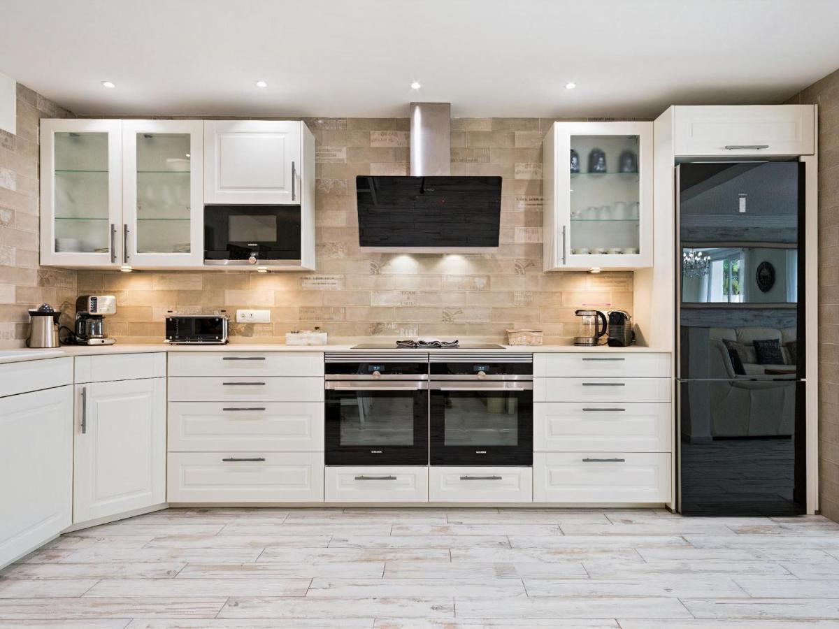 Sitges Spaces Mediterranean Apartments 4 Bedroom, 4 Bathroom, Huge Terrace, Jacuzzi- Sleeps 9 Exteriér fotografie